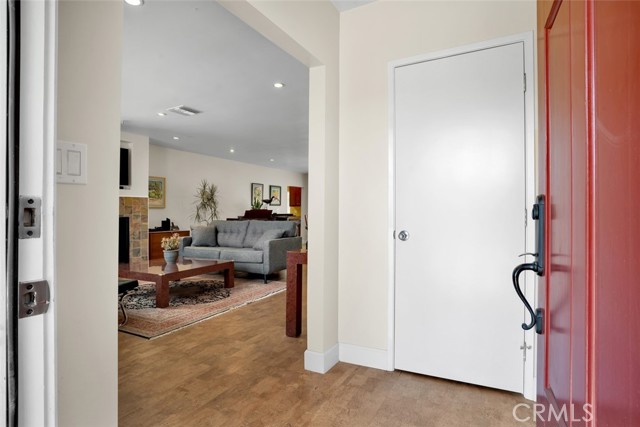 Image 3 of 45 For 18203 Arminta Street