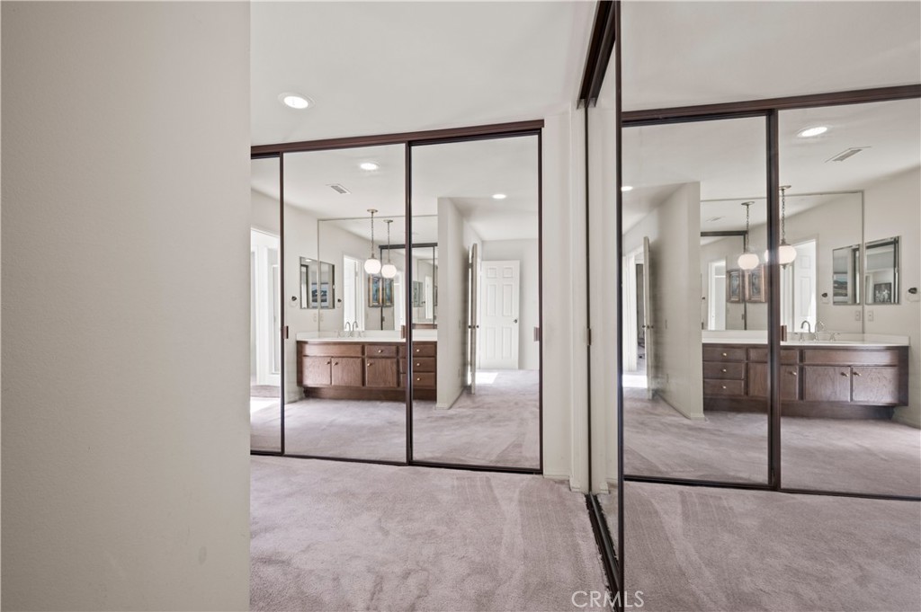 F8498a40 C1d1 4f42 Bf82 8f094ecf429e