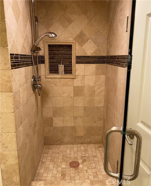 Detail Gallery Image 15 of 22 For 4776 Olivewood, San Bernardino,  CA 92407 - 2 Beds | 2 Baths