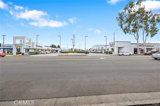 8966 Garvey Avenue, Rosemead, California 91770, ,Commercial Lease,For Rent,8966 Garvey Avenue,CRTR24002441