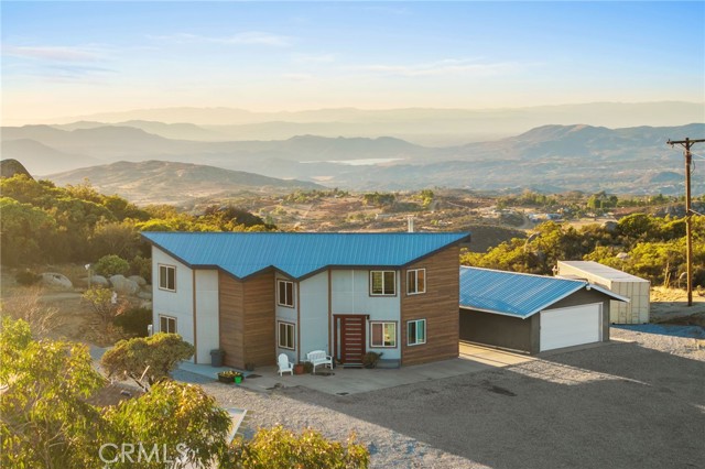 Image 4 of 74 For 49780 Windsong Way