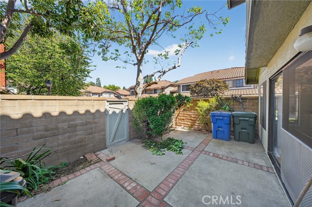 Detail Gallery Image 19 of 21 For 11437 Hanover Ct, Cerritos,  CA 90703 - 3 Beds | 3 Baths