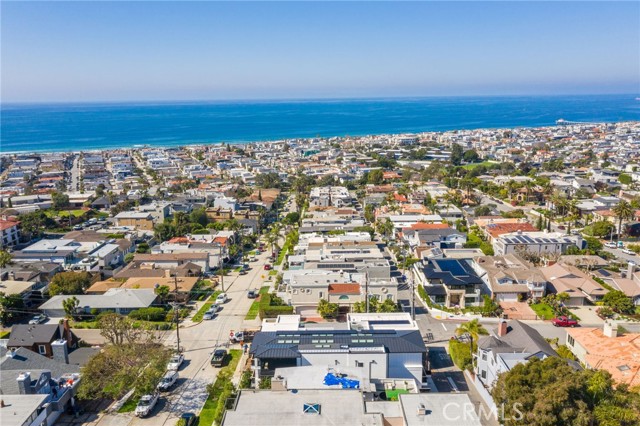 701 Longfellow, Hermosa Beach, California 90254, 5 Bedrooms Bedrooms, ,5 BathroomsBathrooms,Residential,Sold,Longfellow,SB24035110