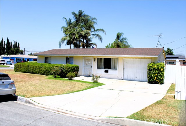 10281 Elmore Avenue, Whittier CA: https://media.crmls.org/medias/f84f26a7-21e7-4b6c-9d9f-d0ad1c3b54b2.jpg