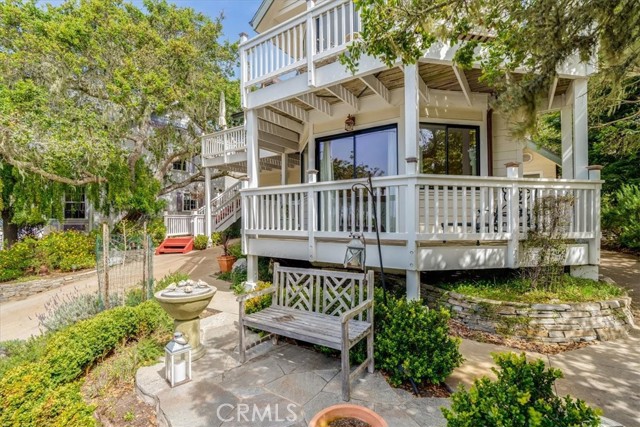 Detail Gallery Image 5 of 54 For 2180 Benson Ave, Cambria,  CA 93428 - 3 Beds | 3 Baths