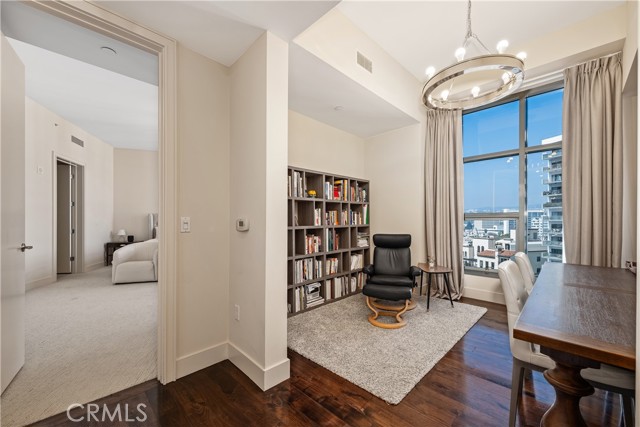 10776 Wilshire Boulevard, Los Angeles CA: https://media.crmls.org/medias/f84fb00e-deca-49f5-aa5a-477e7c9251c3.jpg