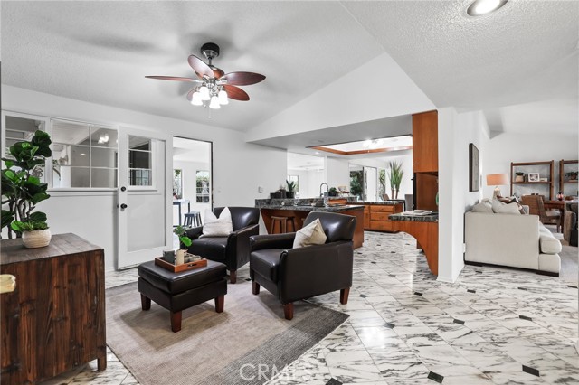 Detail Gallery Image 29 of 42 For 11101 Martha Ann Drive, Rossmoor,  CA 90720 - 3 Beds | 2 Baths