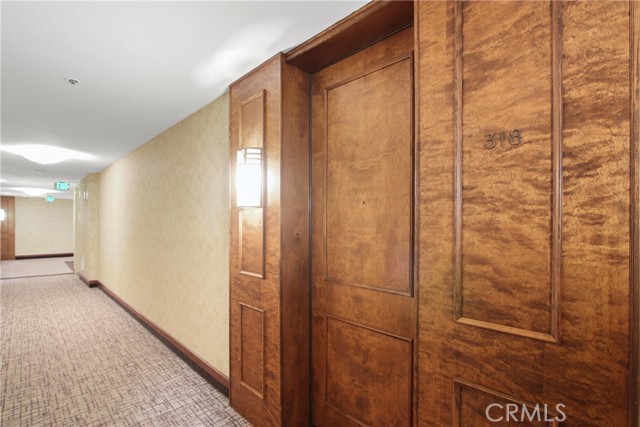 Detail Gallery Image 3 of 21 For 121 S Hope St #318,  Los Angeles,  CA 90012 - 2 Beds | 2 Baths