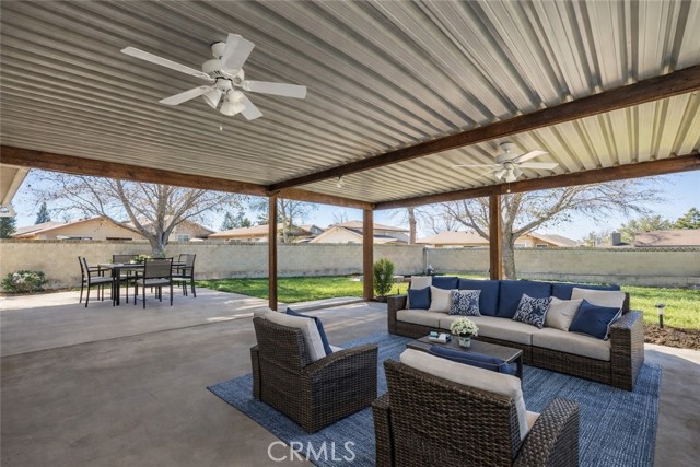 Detail Gallery Image 39 of 52 For 2906 Casamia, Palmdale,  CA 93550 - 3 Beds | 2 Baths