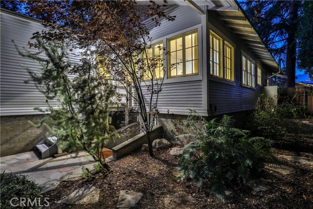 Detail Gallery Image 52 of 59 For 290 W 12th Street, Claremont,  CA 91711 - 3 Beds | 2 Baths