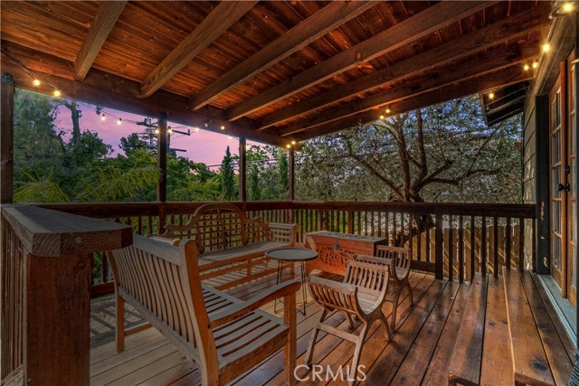 Detail Gallery Image 4 of 10 For 26357 Hillcrest Ave, Lomita,  CA 90717 - 2 Beds | 2 Baths