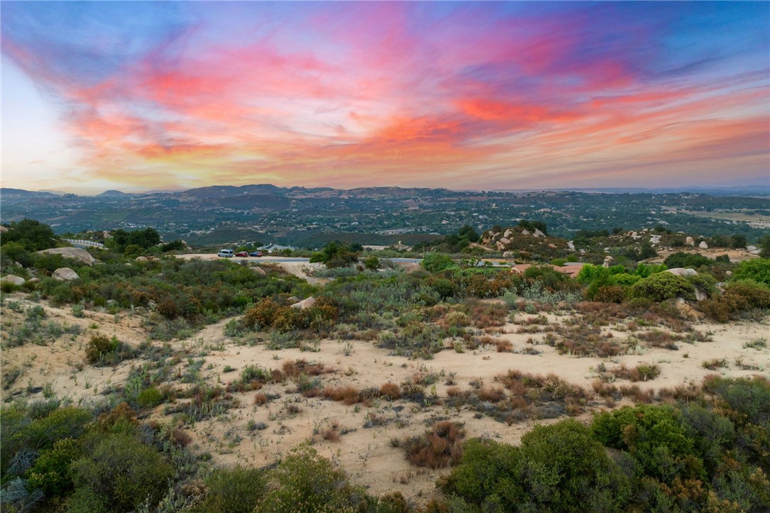 Detail Gallery Image 6 of 17 For 0 Hacienda, Murrieta,  CA 92562 - – Beds | – Baths