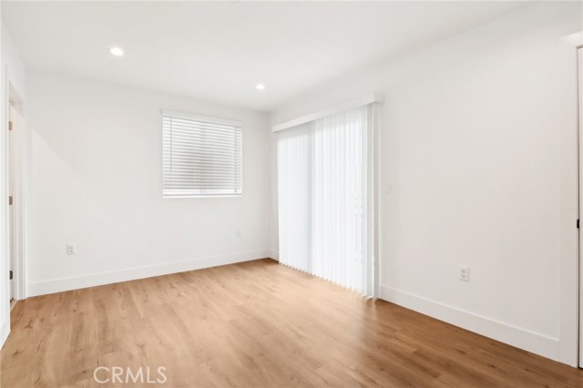 Detail Gallery Image 7 of 16 For 4514 St Elmo Dr, Los Angeles,  CA 90019 - 3 Beds | 2/1 Baths