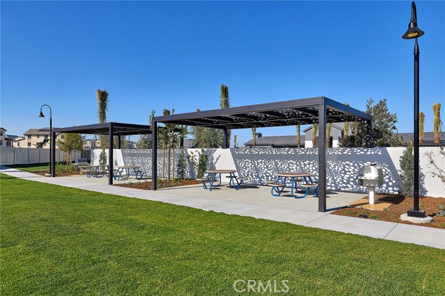 Detail Gallery Image 21 of 28 For 12777 Bolsa Dr, Corona,  CA 92880 - 4 Beds | 3/1 Baths