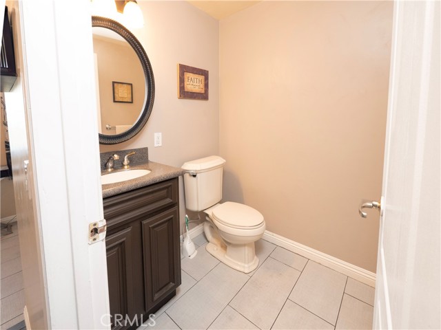 Detail Gallery Image 12 of 59 For 1226 Stratford Ln, San Dimas,  CA 91773 - 4 Beds | 3/1 Baths