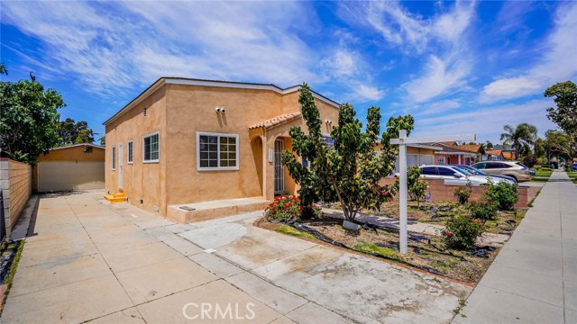 6035 Olive Ave, Long Beach, CA 90805