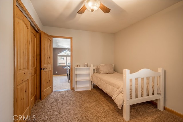 Detail Gallery Image 30 of 39 For 41537 Mockingbird, Big Bear Lake,  CA 92315 - 4 Beds | 3/1 Baths