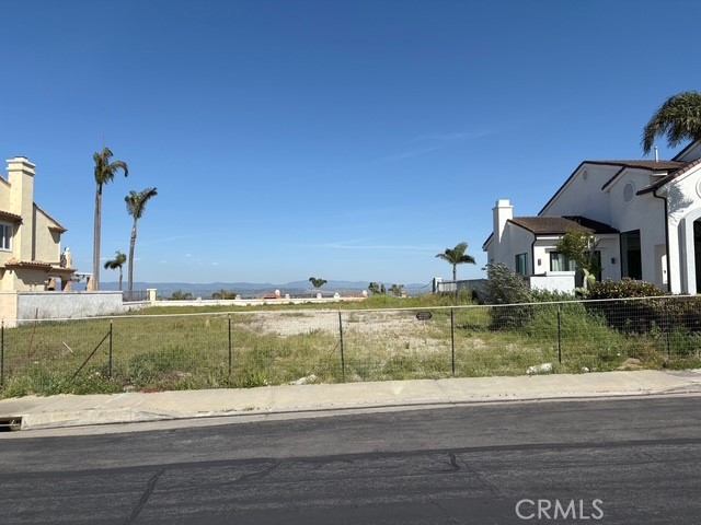 MLS #OC25109866 img 2