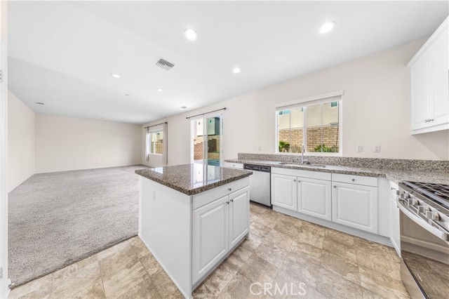 Detail Gallery Image 16 of 32 For 3449 E Sweetbay, Ontario,  CA 91761 - 4 Beds | 3 Baths