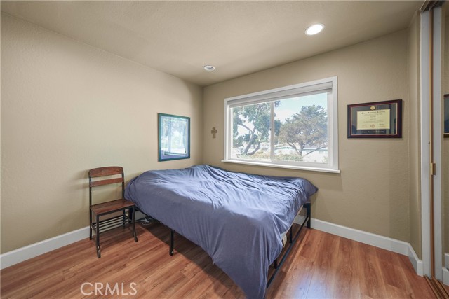 Detail Gallery Image 19 of 33 For 20137 Village Green Dr, Lakewood,  CA 90715 - 3 Beds | 2/1 Baths