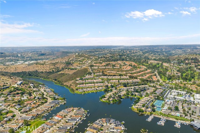 982 Camino Del Arroyo Drive, San Marcos CA: https://media.crmls.org/medias/f857c14f-e426-46d8-9220-d4c5c9f9329b.jpg