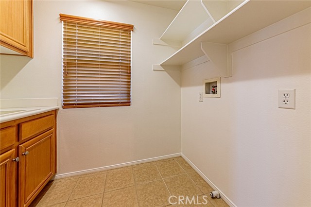 Detail Gallery Image 50 of 62 For 17730 Wren Dr, Canyon Country,  CA 91387 - 5 Beds | 3 Baths
