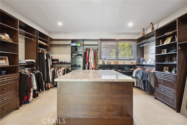 23115 Erwin Street, Woodland Hills CA: https://media.crmls.org/medias/f857e65d-a1b2-459e-b84b-973e2862e597.jpg