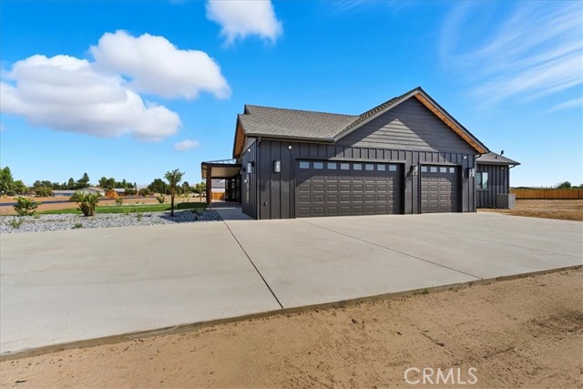 Detail Gallery Image 6 of 75 For 605 S Anderson a Rd, Exeter,  CA 93221 - 7 Beds | 5/1 Baths