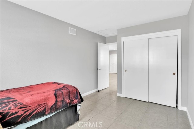 15728 Stevens Avenue, Bellflower CA: https://media.crmls.org/medias/f85a6fef-4945-4984-869a-e2a7920d3005.jpg