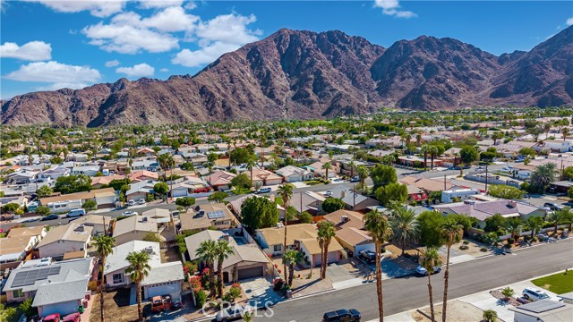 Detail Gallery Image 25 of 32 For 52900 Avenida Martinez, La Quinta,  CA 92253 - 4 Beds | 2 Baths