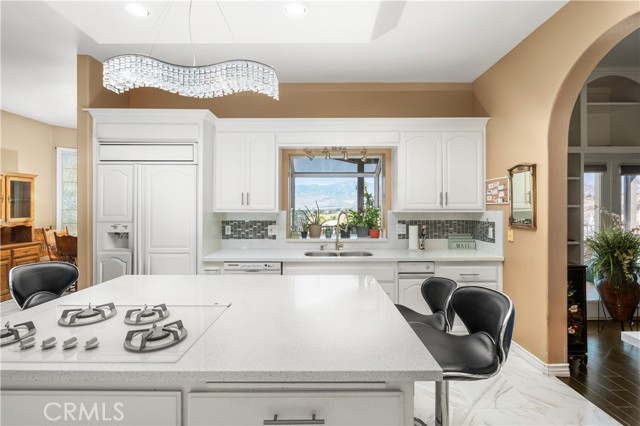Detail Gallery Image 15 of 44 For 613 E Sunset Dr, Redlands,  CA 92373 - 6 Beds | 6 Baths
