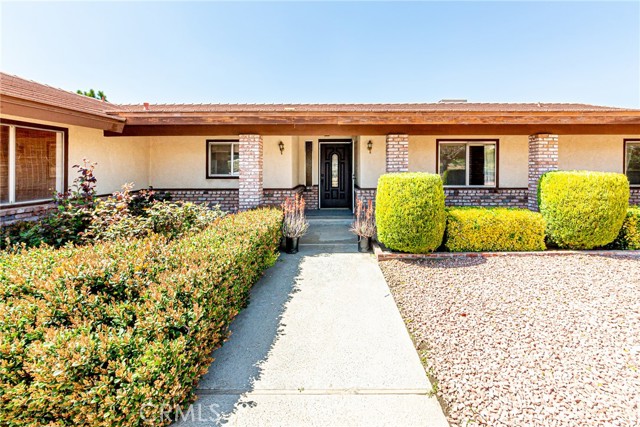 13154 Waco Dr, Apple Valley, CA 92308 Listing Photo  34
