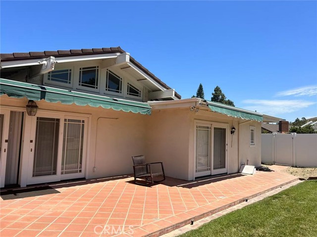 5072 Berean Lane, Irvine CA: https://media.crmls.org/medias/f85d973c-5c72-4588-92d5-a162d83bc9db.jpg