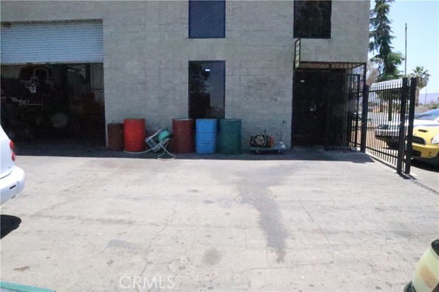 38950 30th E Street, Palmdale CA: https://media.crmls.org/medias/f85dcc5b-63f8-4624-84bb-6787485f17f1.jpg