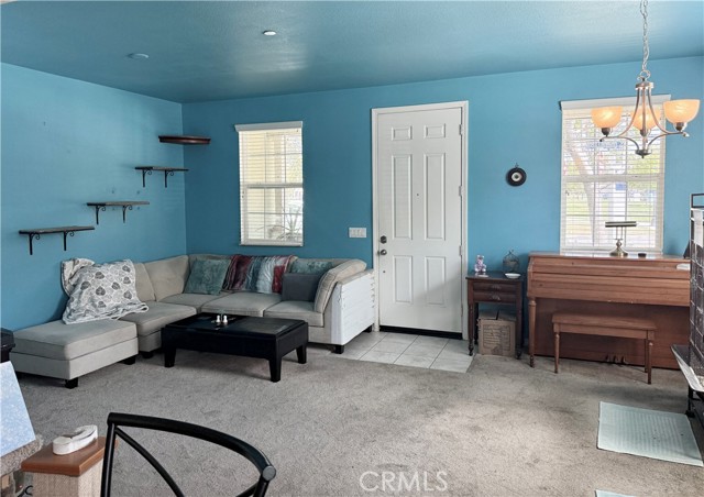 3011 Moss Landing Boulevard, Oxnard CA: https://media.crmls.org/medias/f85e11f5-c54a-4f3c-b871-8c19c5d79a28.jpg