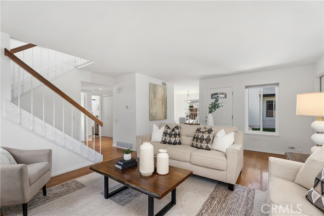 Detail Gallery Image 7 of 41 For 24692 Tabuenca, Mission Viejo,  CA 92692 - 4 Beds | 3 Baths