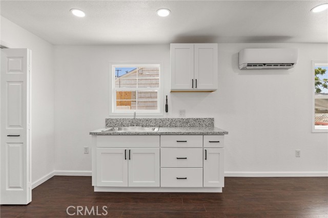 Detail Gallery Image 13 of 40 For 303 F St, Taft,  CA 93268 - – Beds | – Baths