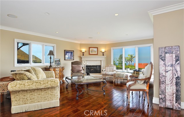 Detail Gallery Image 6 of 26 For 1525 Chelsea Rd, Palos Verdes Estates,  CA 90274 - 4 Beds | 4 Baths