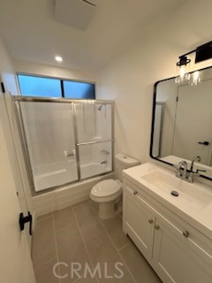 Detail Gallery Image 17 of 24 For 22137 Burbank Bld #7,  Woodland Hills,  CA 91367 - 2 Beds | 2 Baths