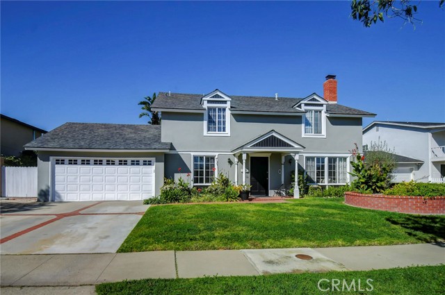 Detail Gallery Image 2 of 50 For 2401 E Avalon, Santa Ana,  CA 92705 - 5 Beds | 3 Baths