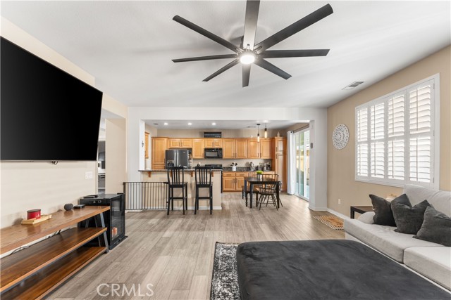 Detail Gallery Image 13 of 45 For 3025 Neary Ct, Rosamond,  CA 93560 - 4 Beds | 3 Baths