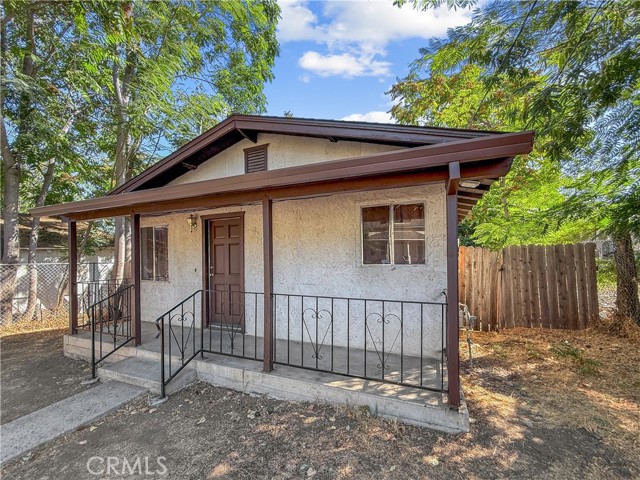 Detail Gallery Image 2 of 37 For 2025 Gray St, Oroville,  CA 95965 - 2 Beds | 2 Baths