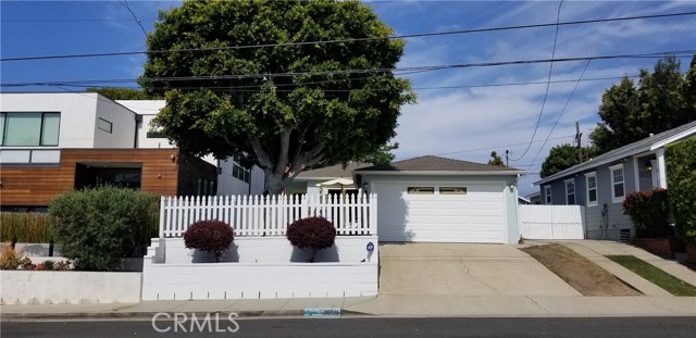 3609 Oak Ave., Manhattan Beach, California 90266, 3 Bedrooms Bedrooms, ,1 BathroomBathrooms,Residential,Sold,Oak Ave.,SB21196835