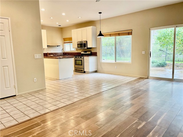 Detail Gallery Image 5 of 31 For 40794 Mountain Pride, Murrieta,  CA 92562 - 4 Beds | 3 Baths