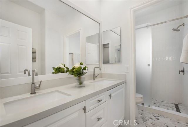 33 Renata, Newport Coast CA: https://media.crmls.org/medias/f8635604-d8ee-4323-a0d6-68acf4b66ecc.jpg