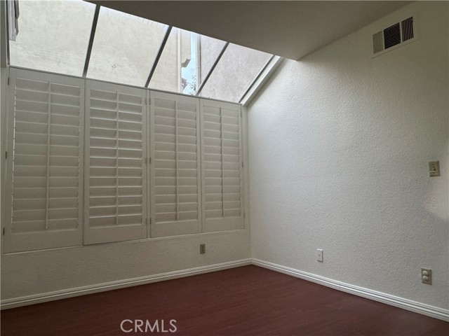 Detail Gallery Image 6 of 20 For 27 Alcoba, Irvine,  CA 92614 - 3 Beds | 2/1 Baths