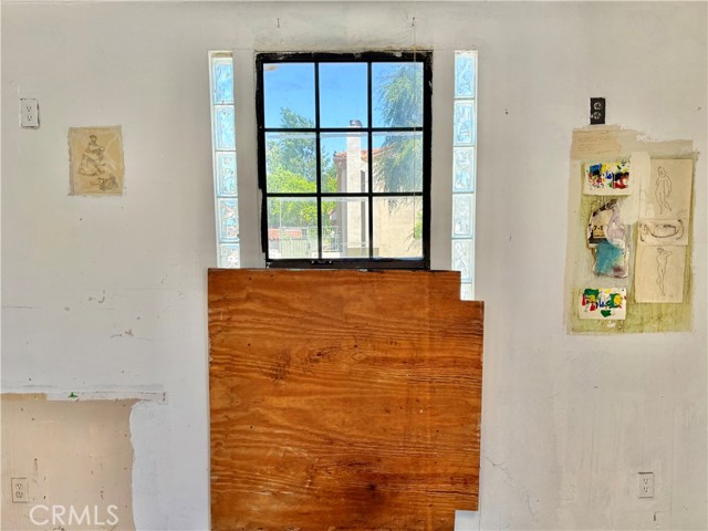 Detail Gallery Image 40 of 48 For 5209 Sylmar Ave, Sherman Oaks,  CA 91401 - 2 Beds | 2 Baths