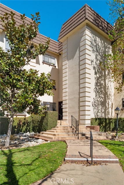 Detail Gallery Image 38 of 39 For 534 S Oak Knoll Ave #103,  Pasadena,  CA 91101 - 2 Beds | 2 Baths