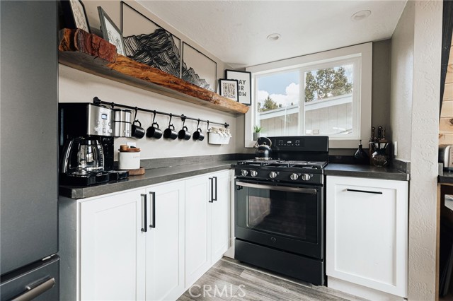 Detail Gallery Image 16 of 43 For 1106 Rocky Mountain Rd, Big Bear City,  CA 92314 - 2 Beds | 2 Baths