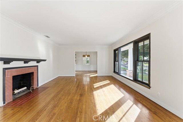 Detail Gallery Image 20 of 56 For 1230 Oak Circle, Glendale,  CA 91208 - 3 Beds | 2 Baths